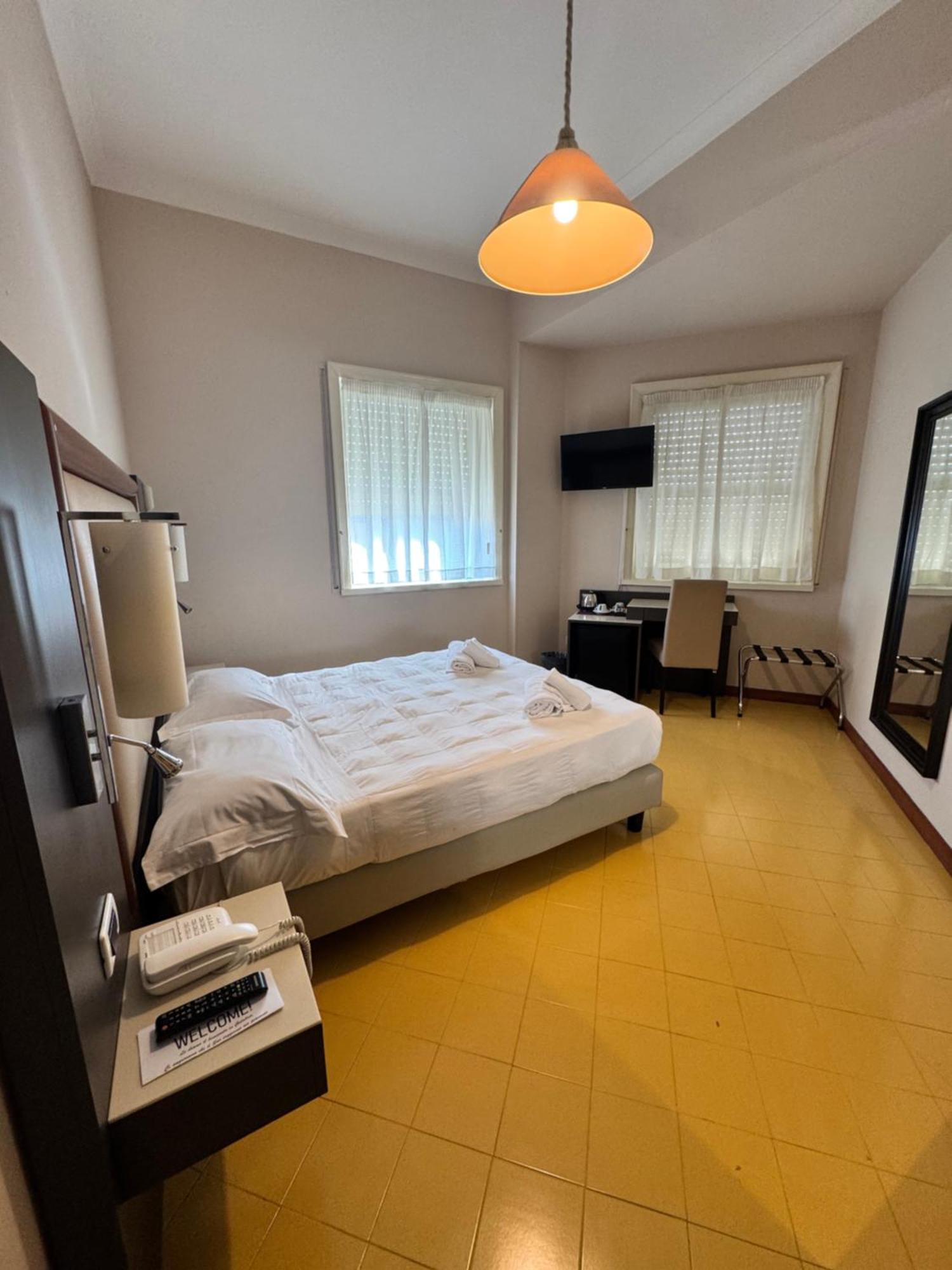 Grand Hotel Lamezia Lamezia Terme Extérieur photo